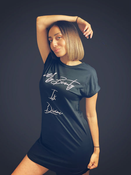 True Goddess “My Beauty Is Divine”(Batwing Sleeve Tee Dress Black and White)